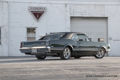 1966_Olds_442_2017-10-26.0327