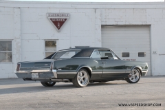 1966_Olds_442_2017-10-26.0366