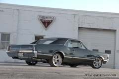 1966_Olds_442_2017-10-26.0374
