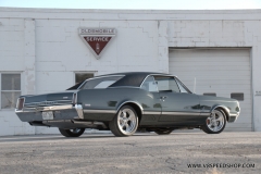 1966_Olds_442_2017-10-26.0379