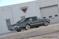 1966_Olds_442_2017-10-26.0391