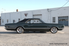 1966_Olds_442_2017-10-26.0426