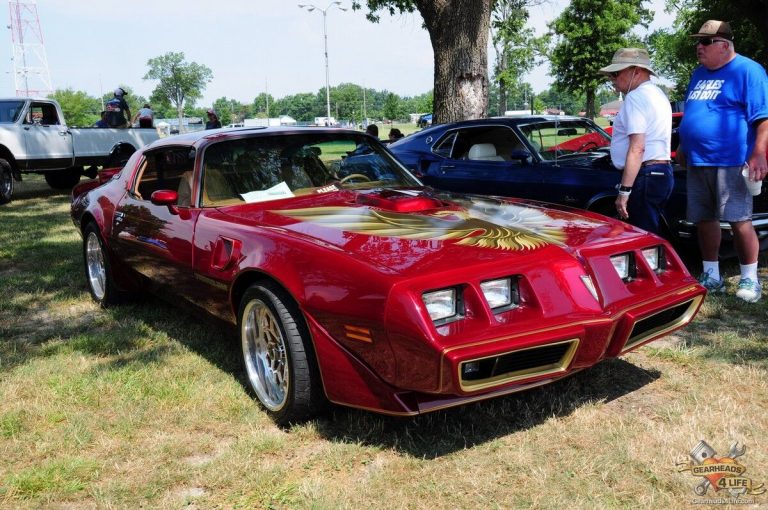 V8 Speed & Resto Shop-Restored 1979 Pontiac Trans Am Wins Gearheads4Life Editor’s Choice Award and Best Paint at 2016 Street Machine Nationals in DuQuoin, IL